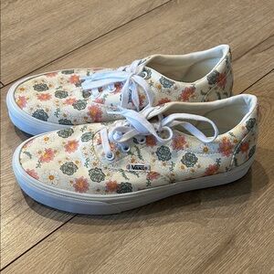 Vans Women’s Doheny Shoes in Desert Floral Marshmallow